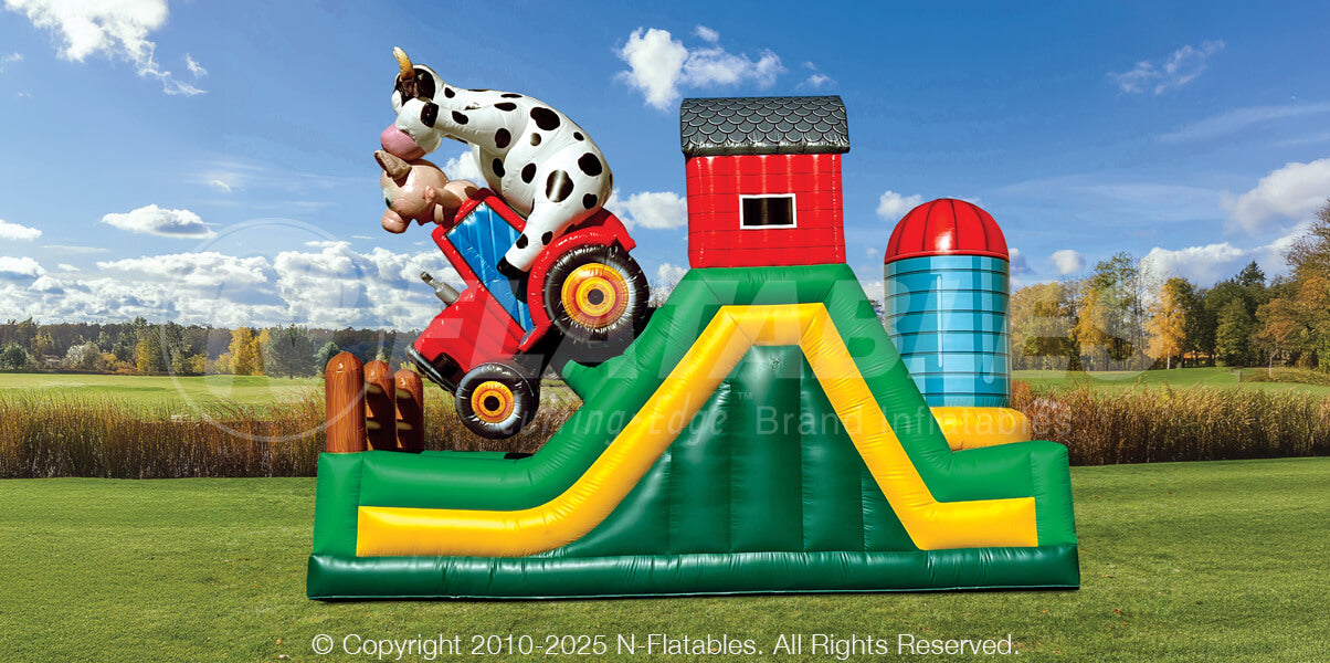 Barnyard Breakout 180º Obstacle™  (Single) - The Jump Pad
